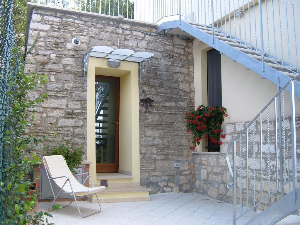 Casa Titty Appartement Serre Di Rapolano Kamer foto