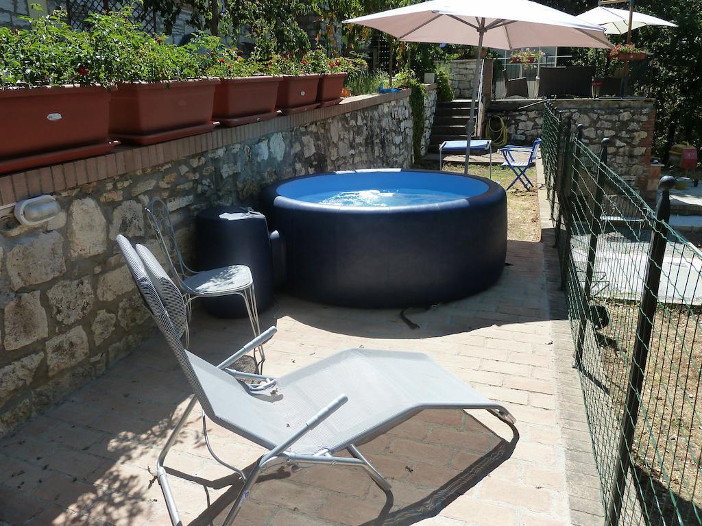 Casa Titty Appartement Serre Di Rapolano Kamer foto